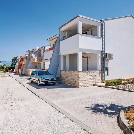 One-bedroom In Privlaka Apartment